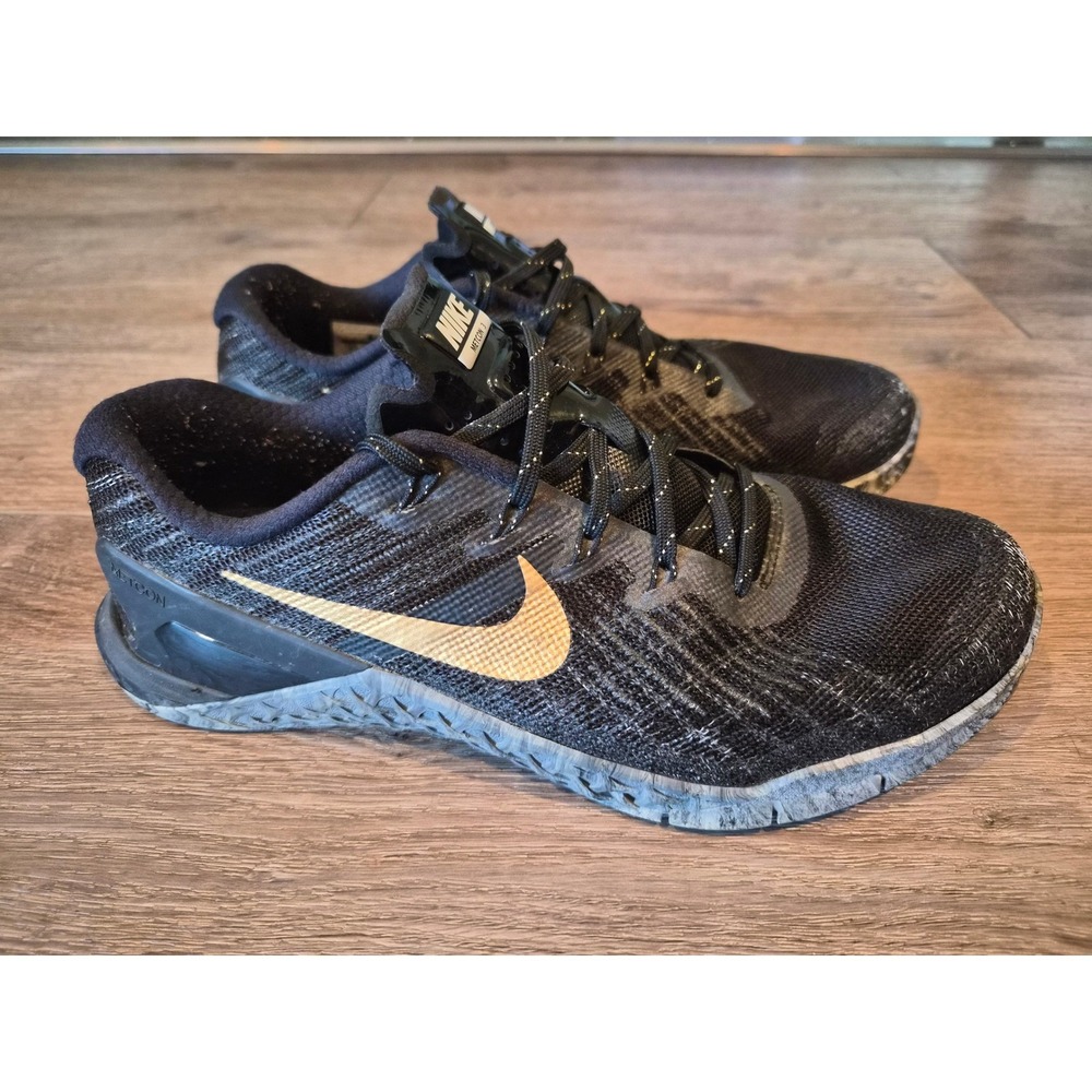 Nike Metcon 3 Womens Training Shoes Black Metallic Gold Size  8.5 Gym Sneakers